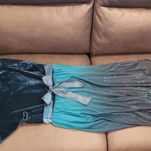 SOLD - Teal party dress - Picture 5 of 7